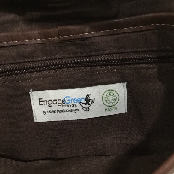 Engaged organic boho green recycled paper wristlet purse - Picture 2 of 3